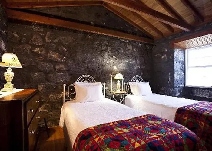 Adegas Do Pico 3* Prainha (Sao Roque do Pico)