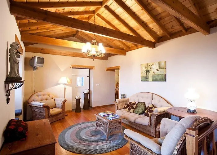 Adegas Do Pico 3* Prainha (Sao Roque do Pico)